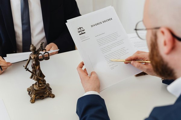 Services de manutention portuaire personnalisés à marseille par socoma